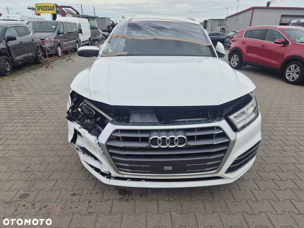 Audi Q5 40 TDI quattro S tronic S line - 2