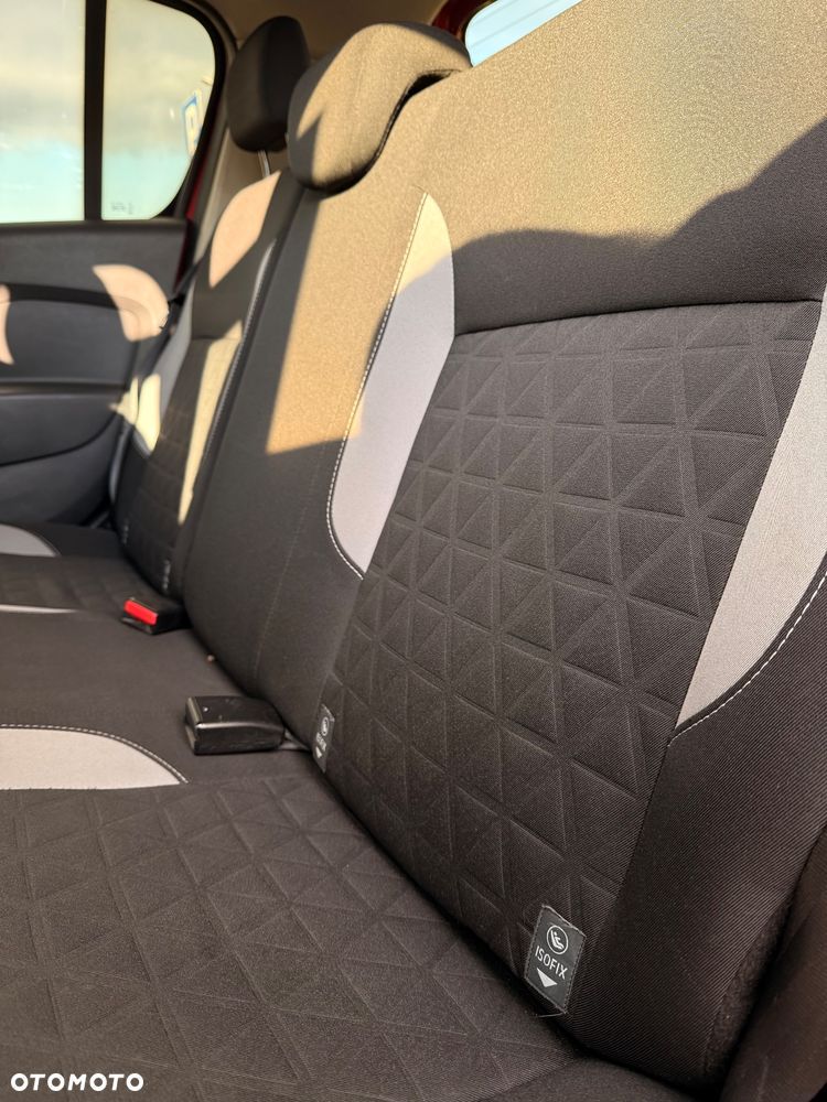 Dacia Sandero 1.5 dCi Laureate - 11