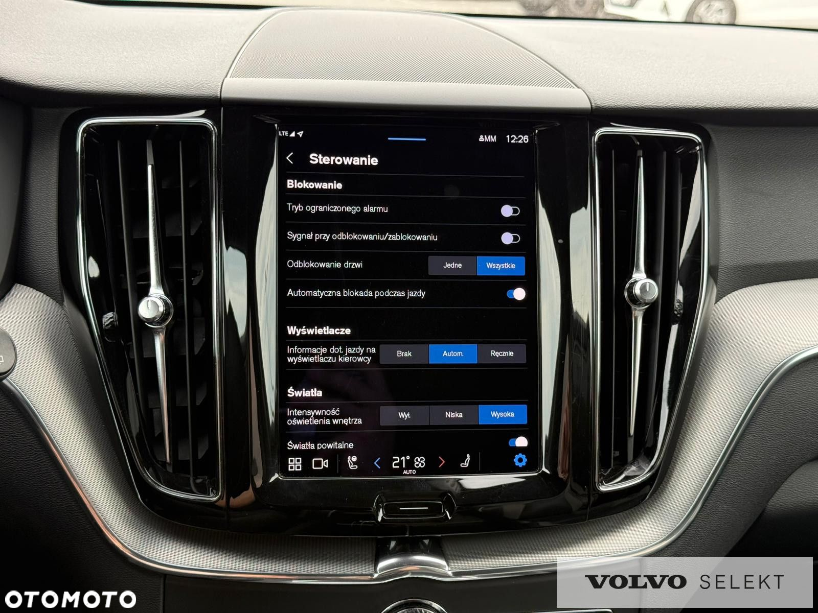 Volvo XC 60 - 24