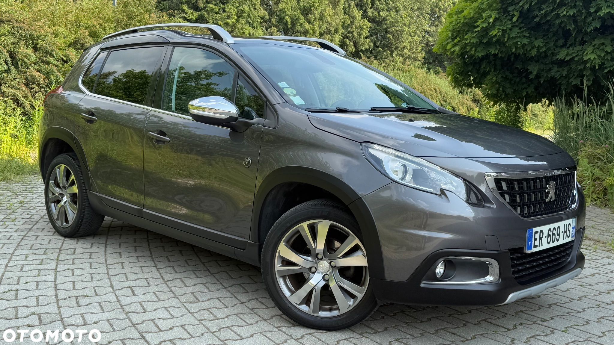 Peugeot 2008 1.6 BlueHDi Allure S&S - 1