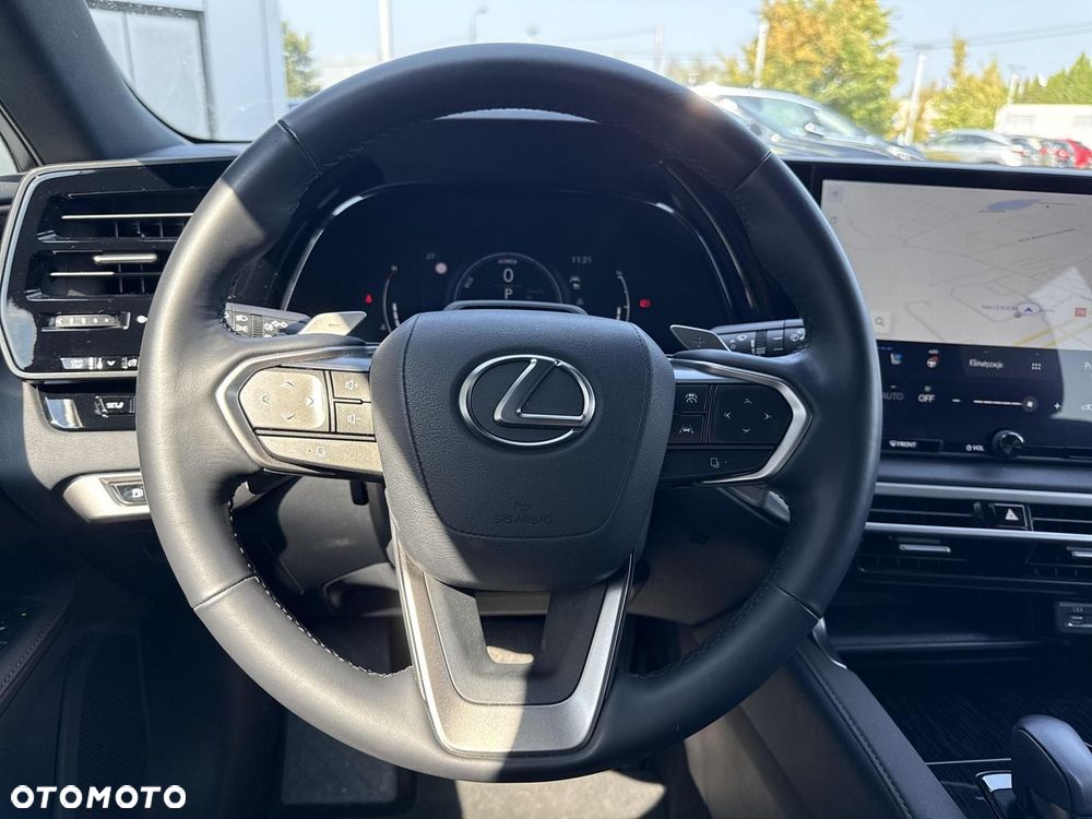 Lexus RX - 25