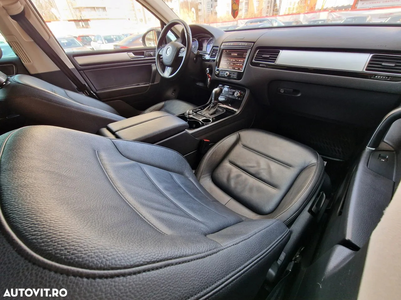 Volkswagen Touareg 3.0 V6 TDI BMT - 15