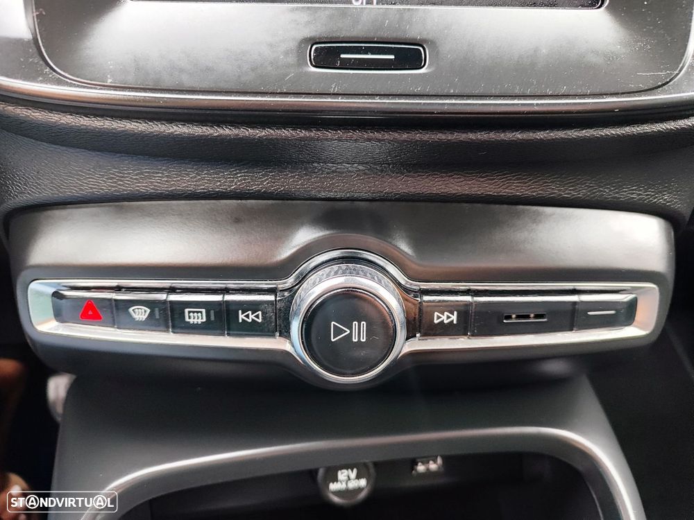 Volvo XC 40 2.0 D3 Momentum Core - 18