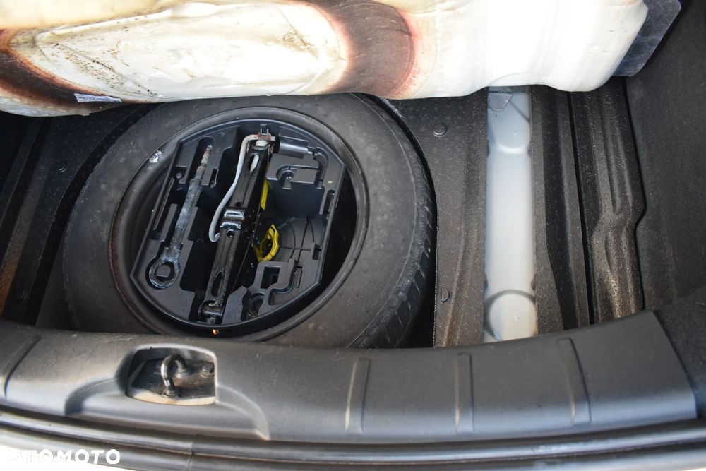 Citroën C3 Pure e-Tech VTi 82 ETG Tendance - 16