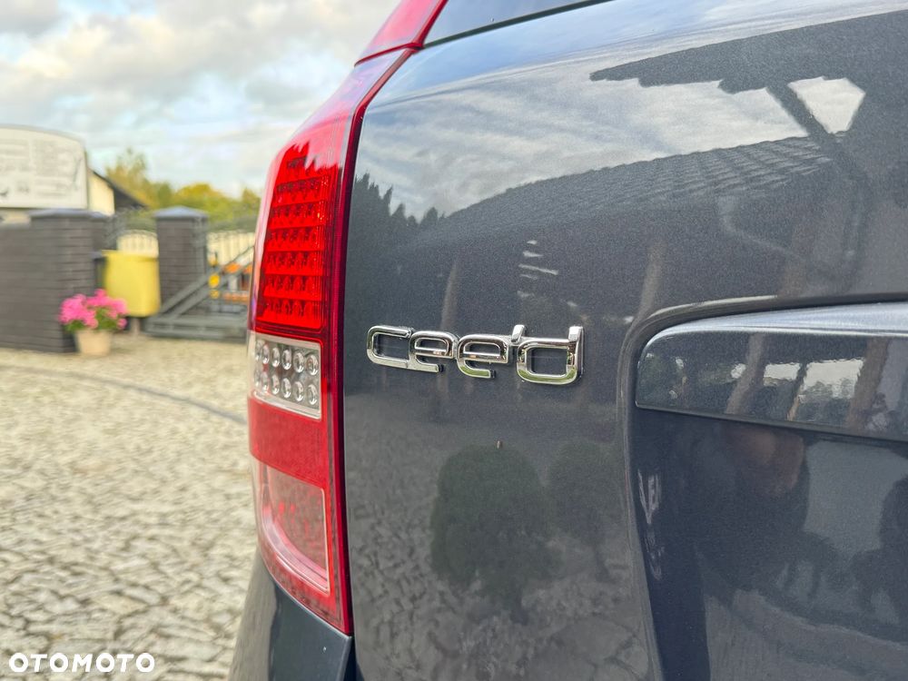 Kia Ceed 1.6 CVVT Spirit - 39