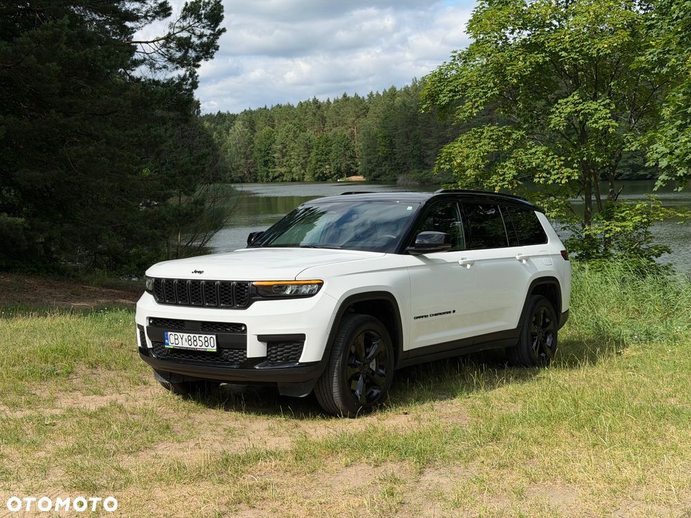 Jeep Grand Cherokee - 11