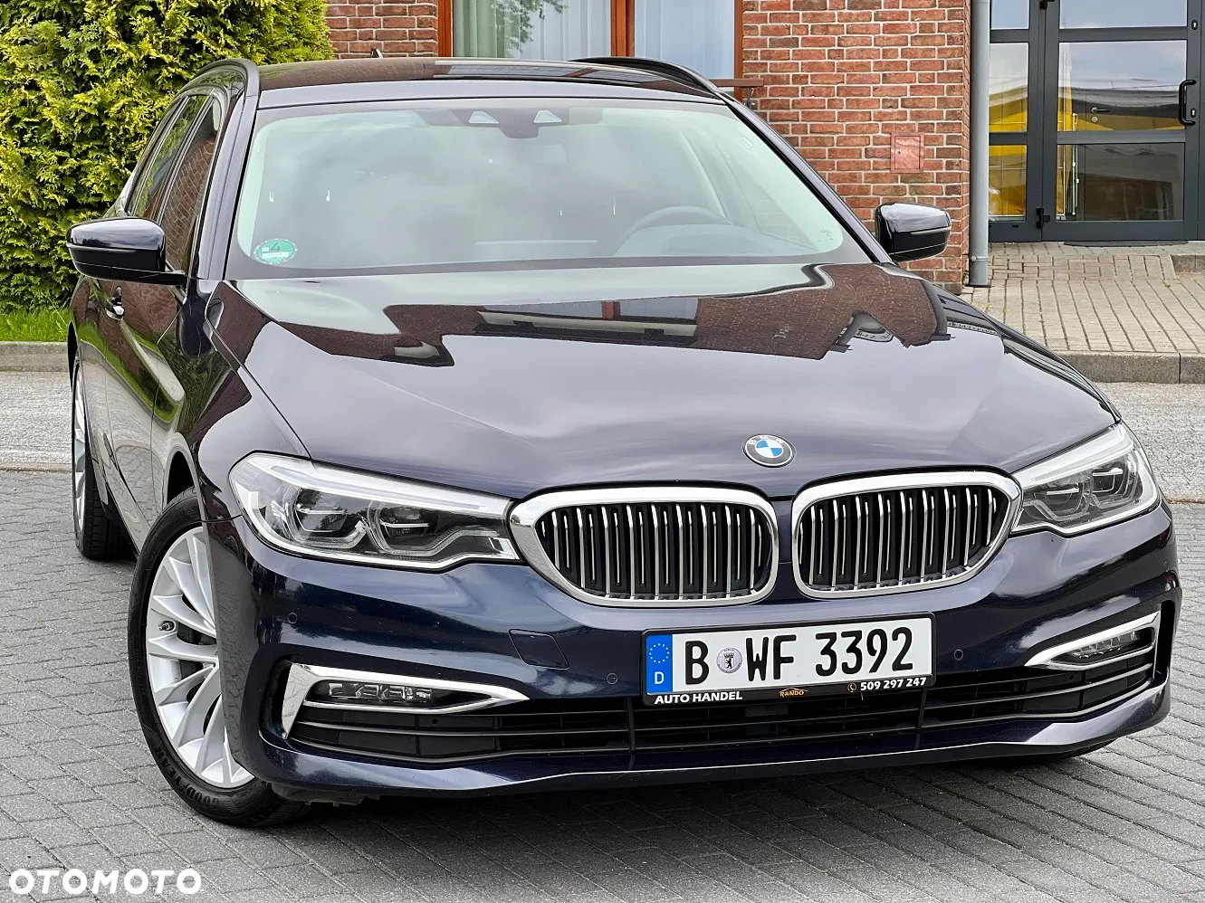BMW Seria 5 520d Touring Luxury Line - 8