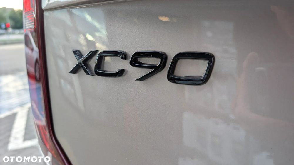 Volvo XC 90 B5 D AWD Ultimate Dark 7os - 13