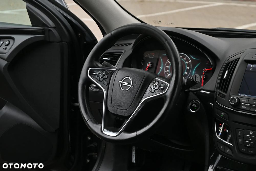 Opel Insignia CT 2.0 CDTI 4x4 Exclusive S&S - 21