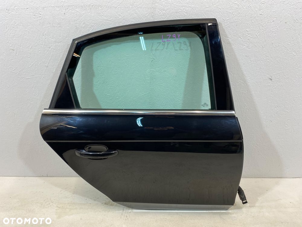 AUDI A4 B8 DRZWI PRAWE TYŁ LZ9Y SEDAN KOMPLETNE STAN BDB - 2