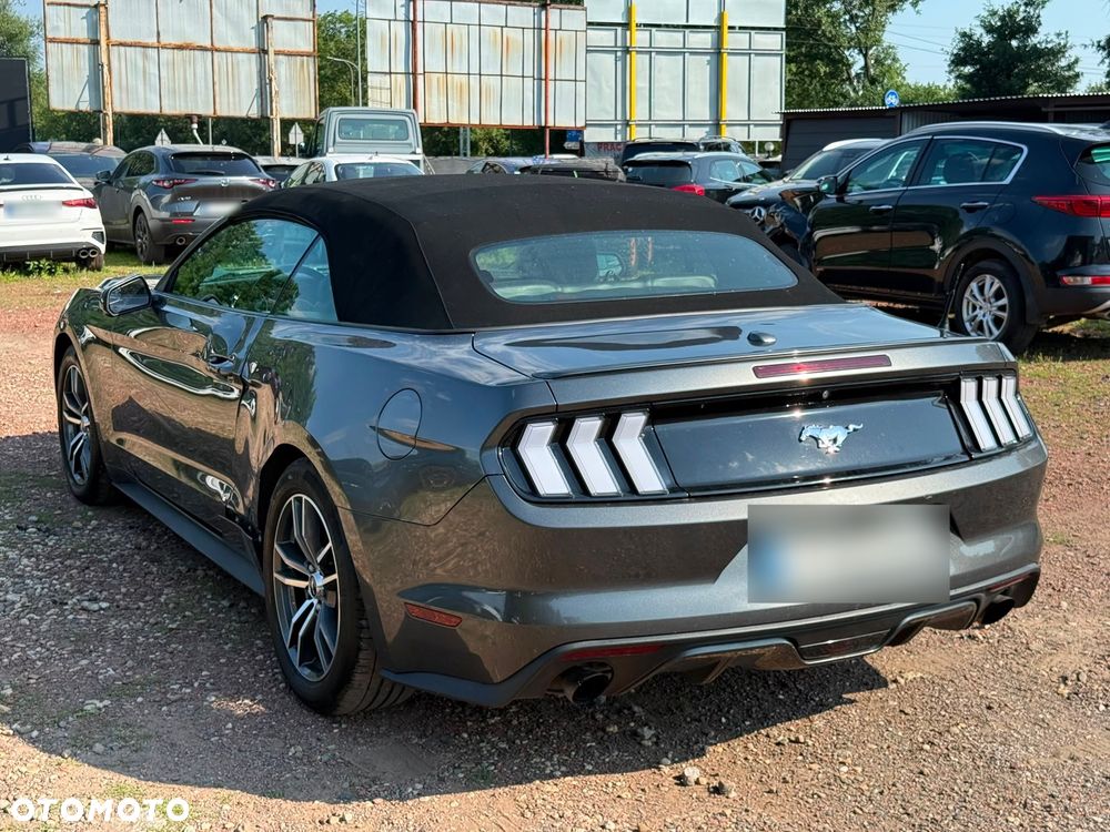 Ford Mustang 2.3 Eco Boost - 12