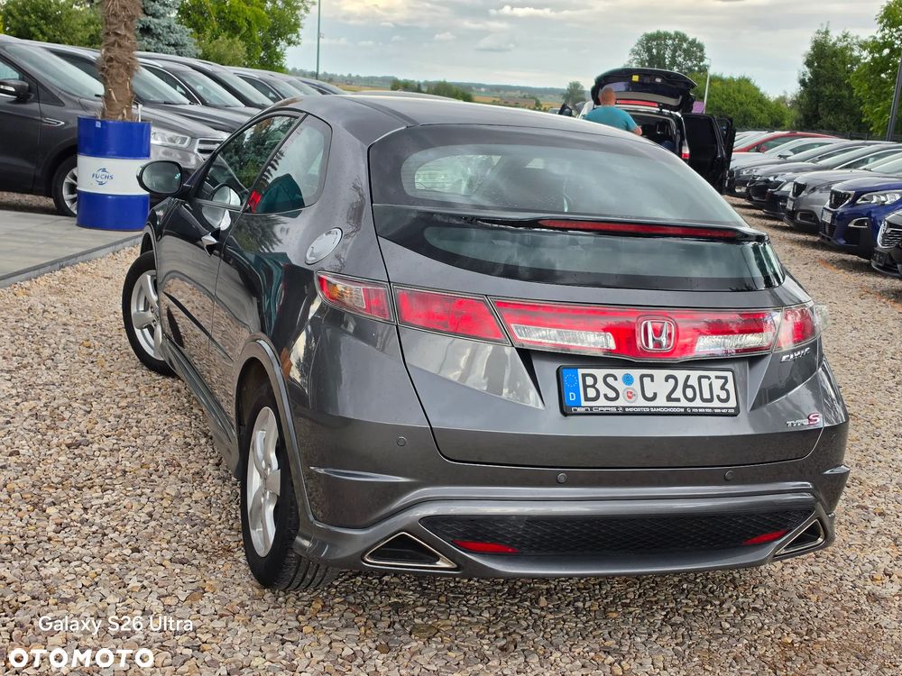 Honda Civic - 25