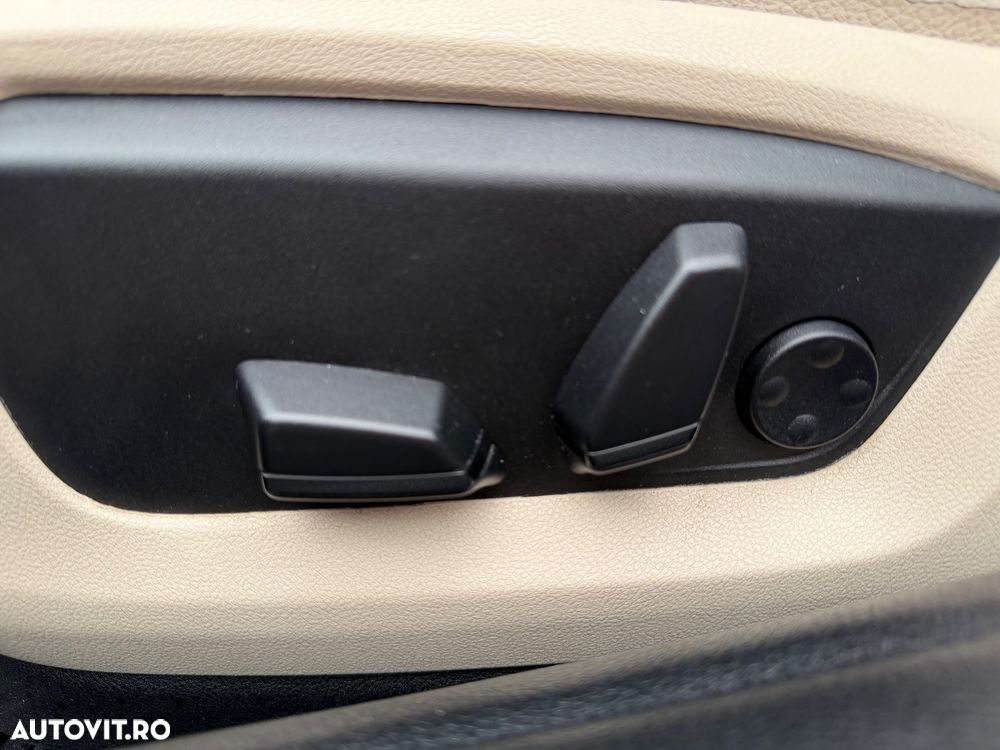 BMW Seria 5 520d xDrive Aut. Luxury Line - 15