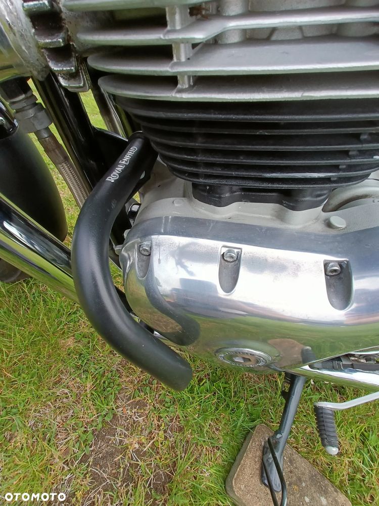 Royal Enfield Interceptor - 11