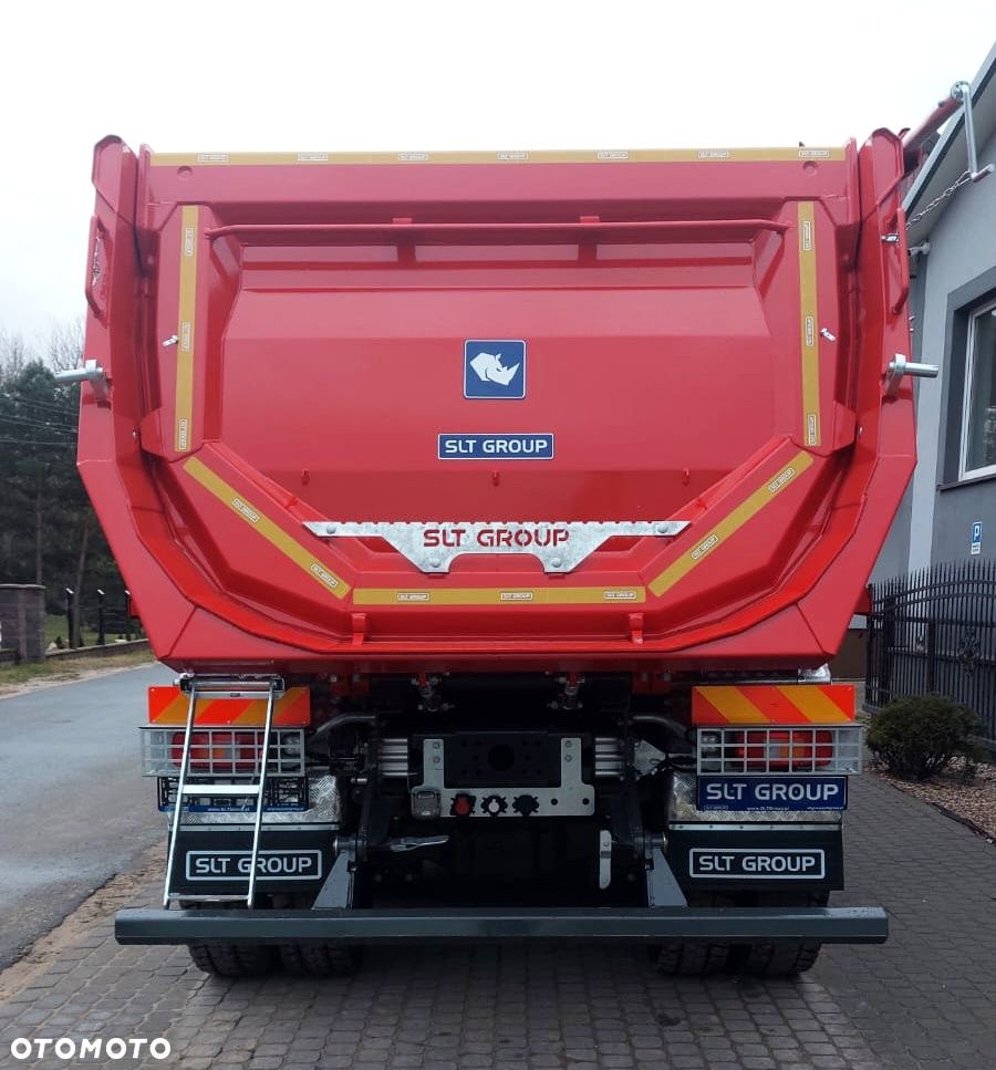 Volvo FMX 500 8x4 - 5