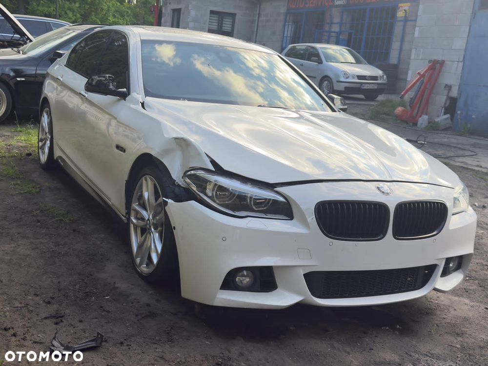 BMW Seria 5 535i Sport-Aut - 6