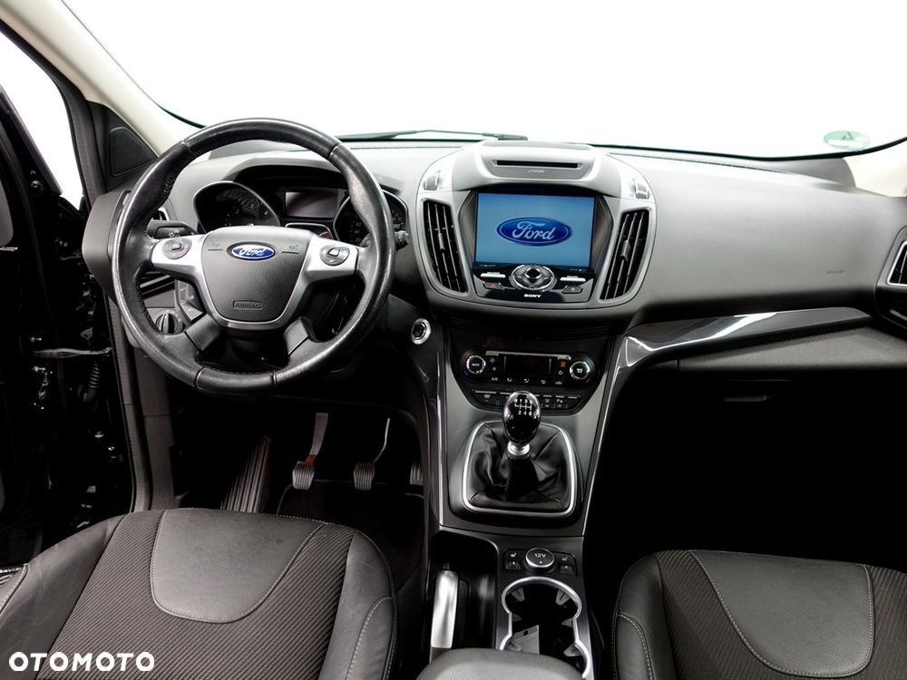 Ford Kuga 2.0 TDCi FWD Titanium - 16