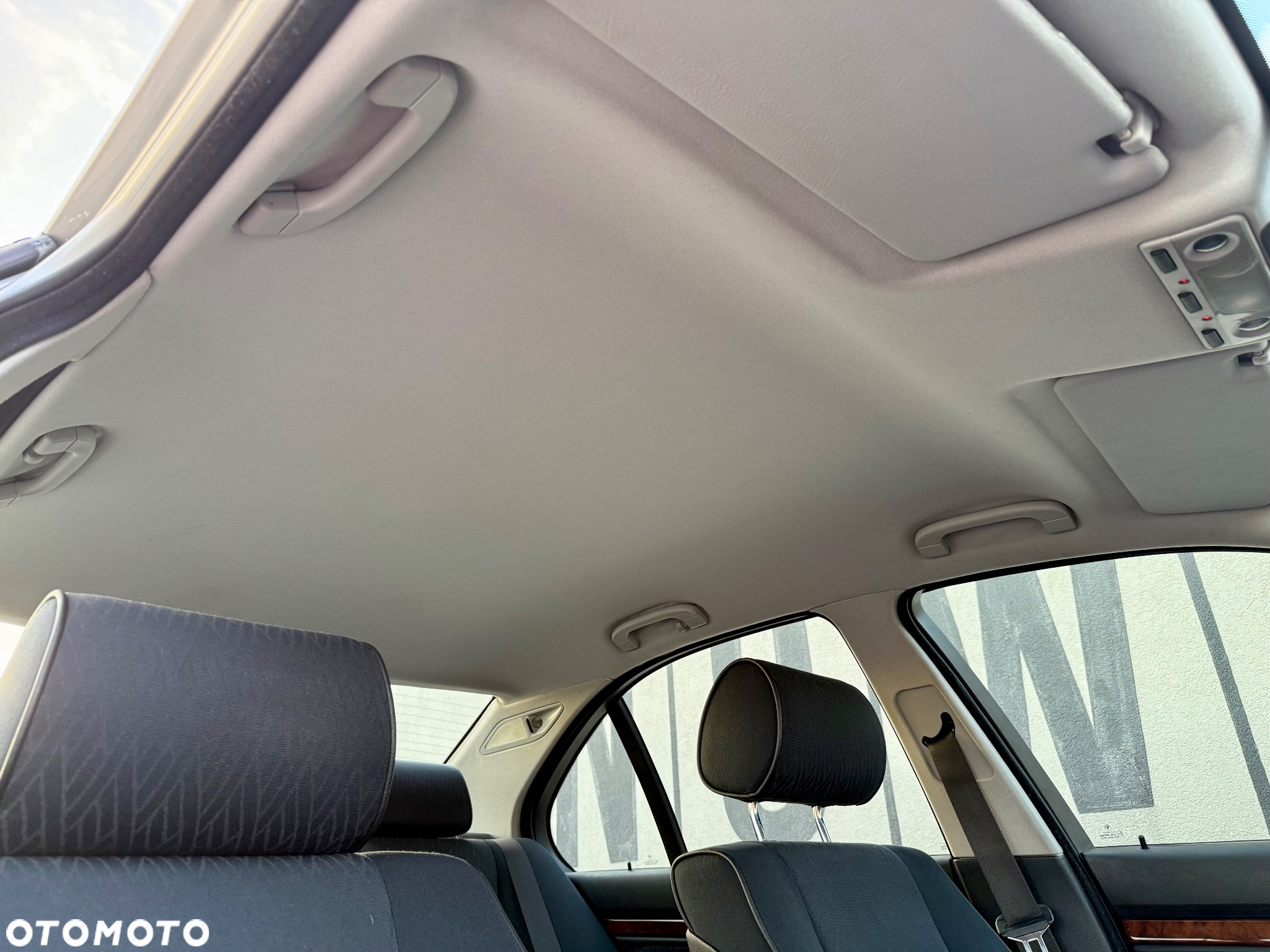 BMW Seria 5 530d - 28
