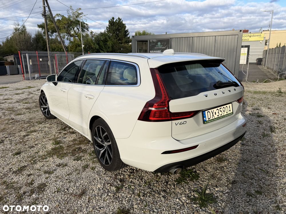Volvo V60 T5 Geartronic Momentum - 9
