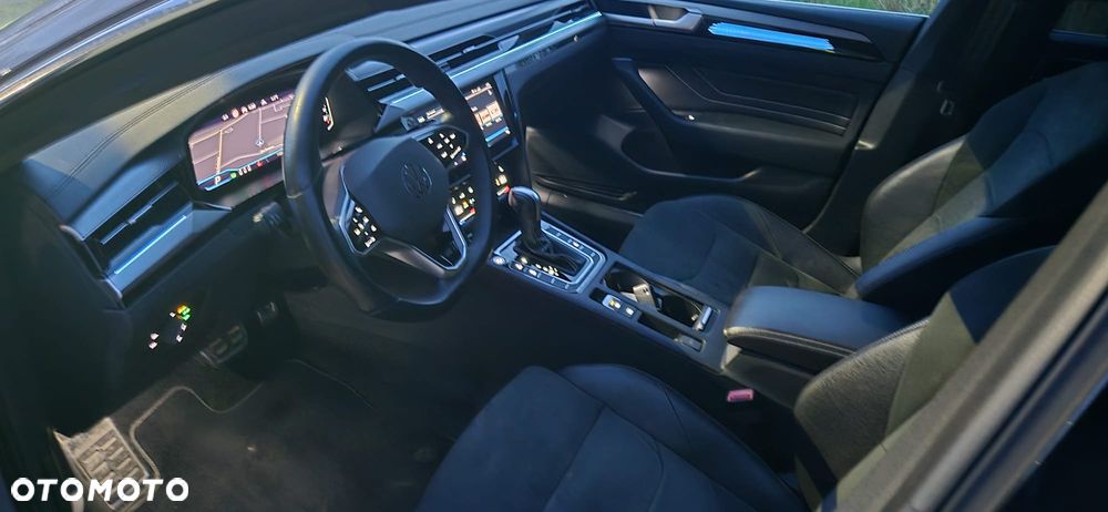 Volkswagen Arteon 2.0 TDI R-Line DSG - 17