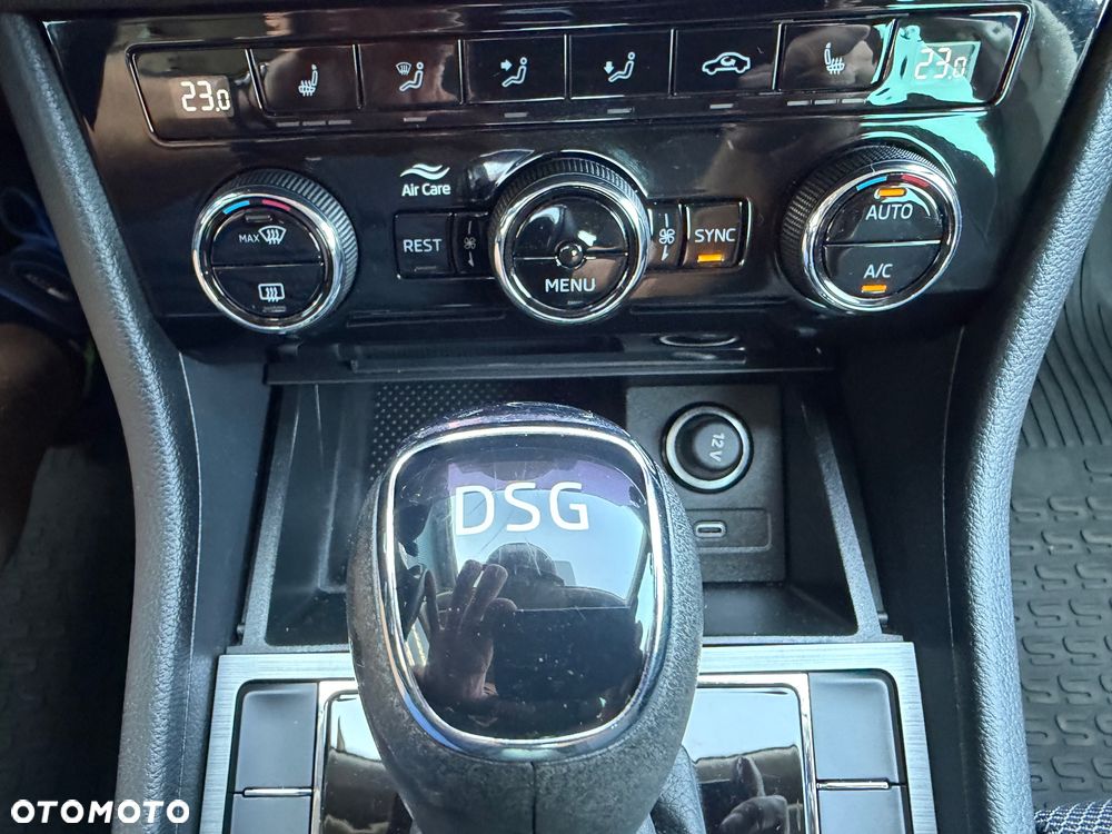 Skoda Superb 2.0 TSI DSG Style - 18