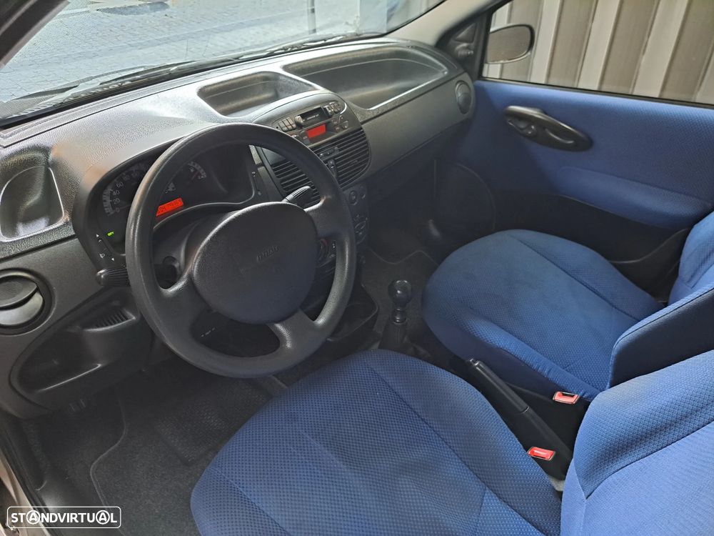Fiat Punto - 4