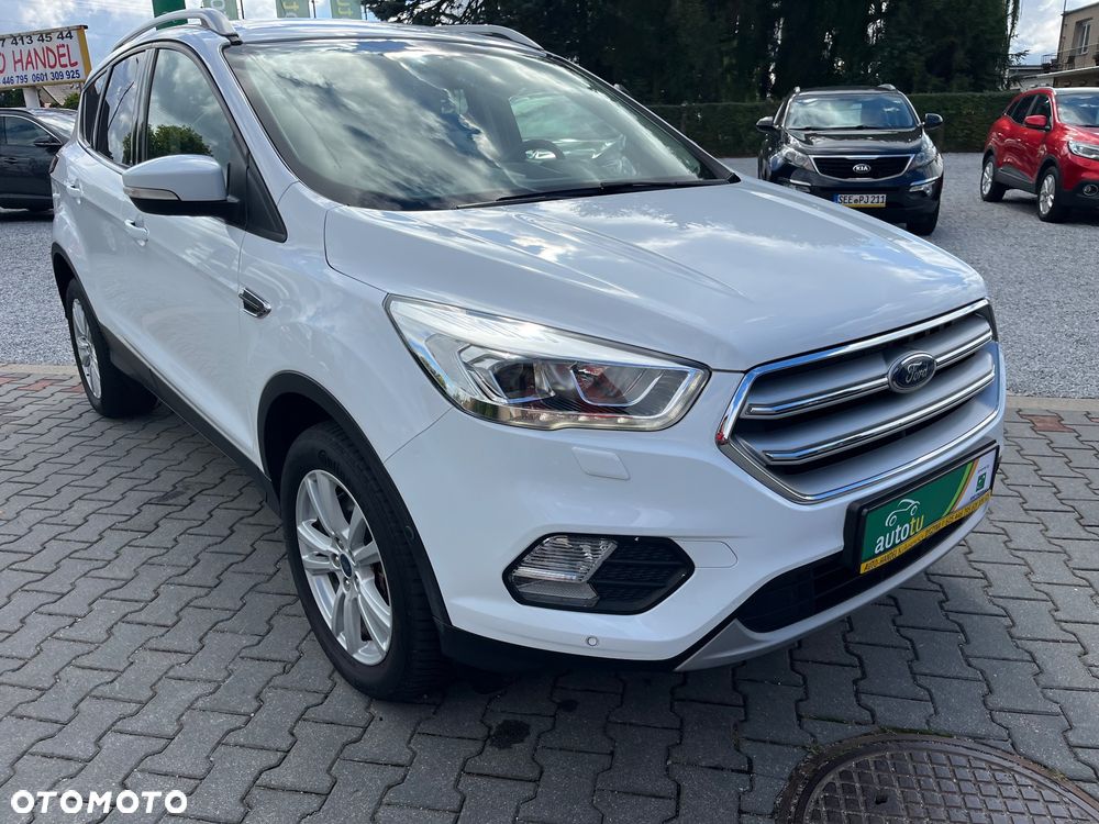 Ford Kuga 2.0 TDCi 2x4 Titanium - 19
