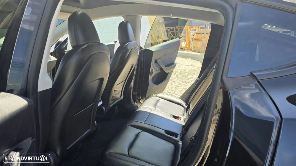 Tesla Model Y Long Range Tração Traseira Premium - 16