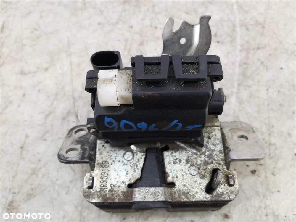 Zamek klapy tylnej SMART FORFOUR I 2004-2006 2 PINY - 2