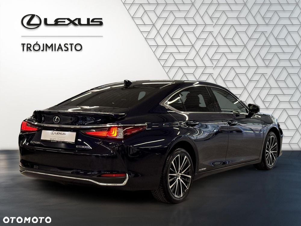 Lexus ES 300h Business Edition - 5