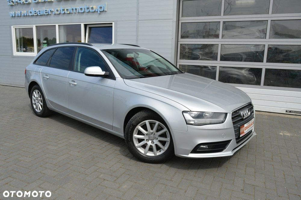 Audi A4 Avant 2.0 TDI - 8