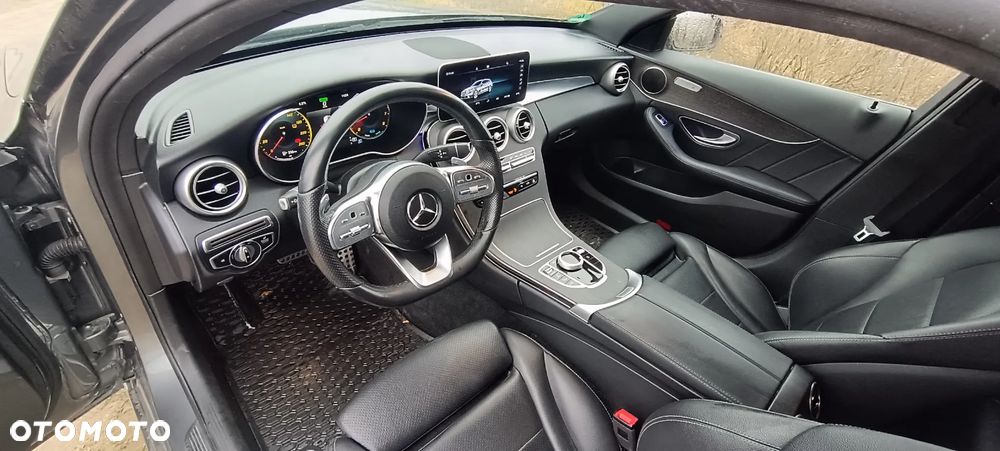 Mercedes-Benz Klasa C 200 9G-TRONIC AMG Line - 5