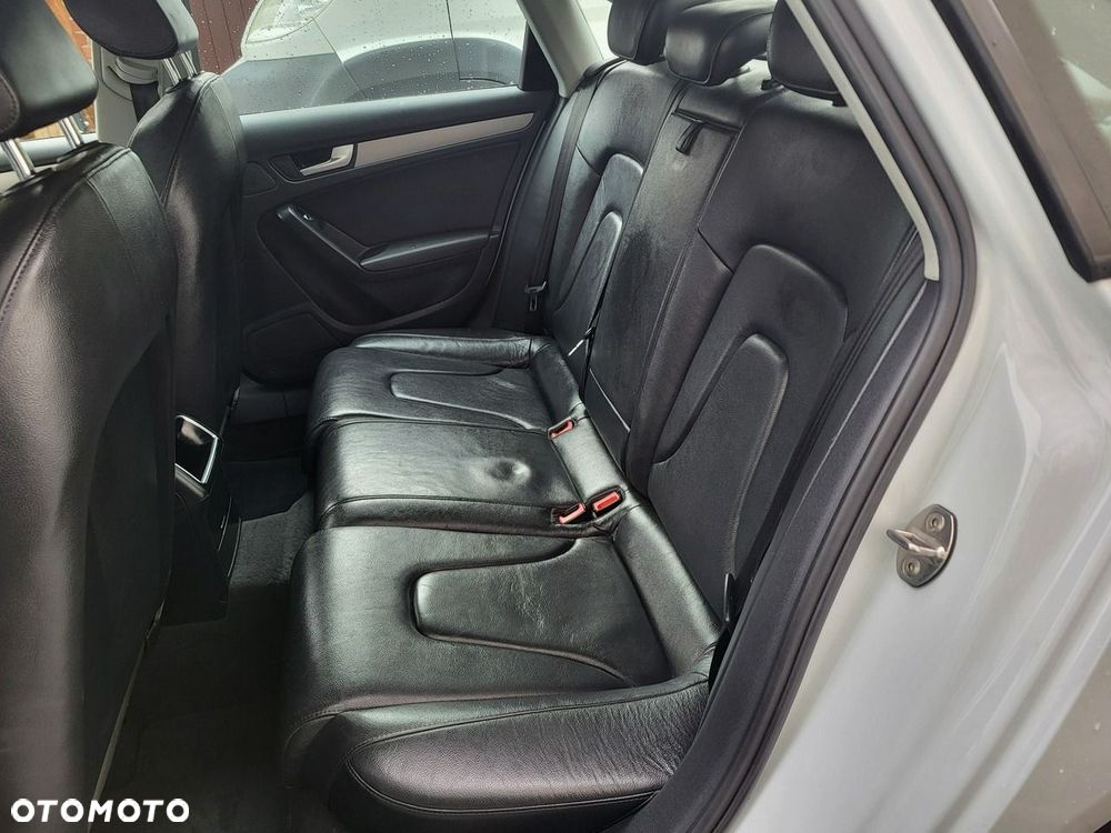 Audi A4 Allroad - 11