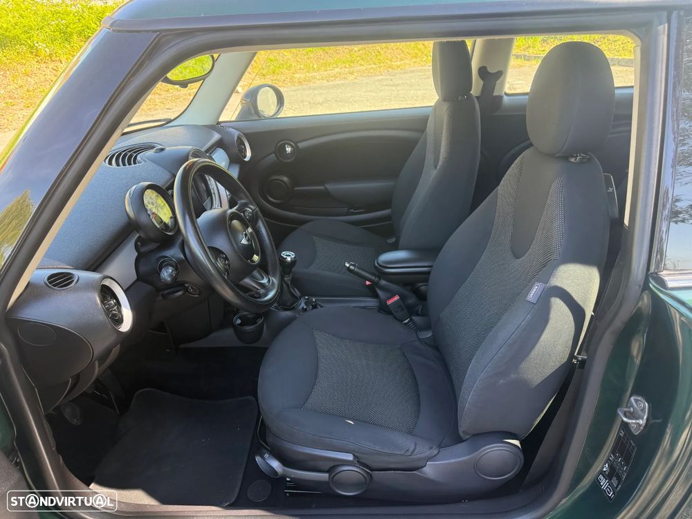 MINI Coupé - 8