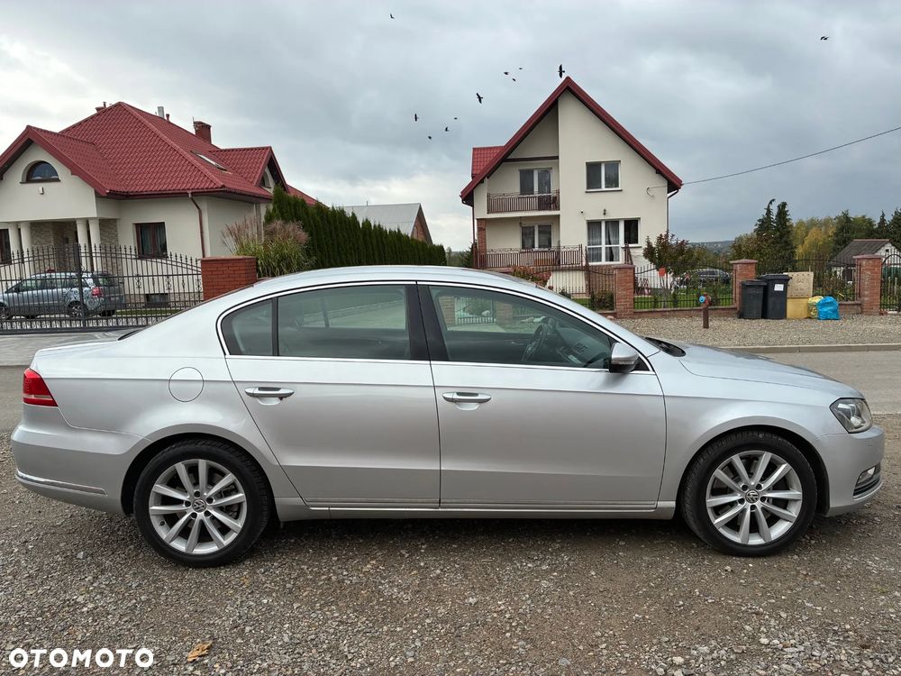 Volkswagen Passat 3.6 V6 4Motion DSG Exclusive - 3