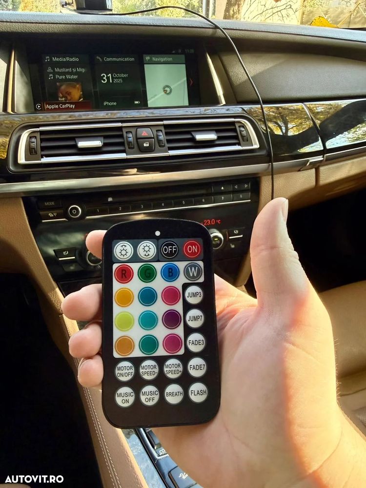 BMW Seria 7 730d xDrive - 36