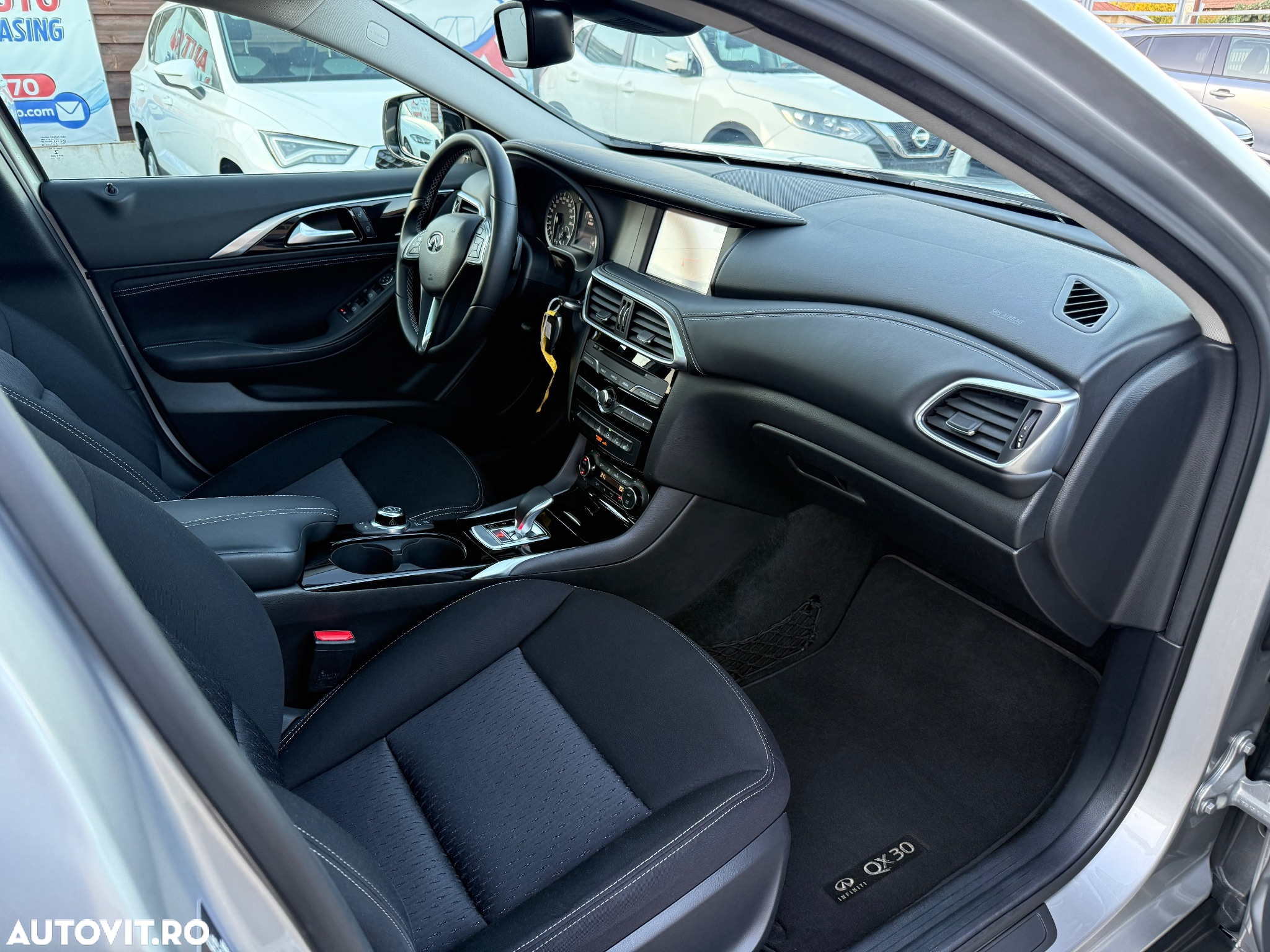 Infiniti QX30 2.2d DCT AWD Luxe Tech - 13
