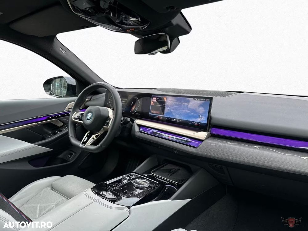 BMW Seria 5 550e xDrive Aut. - 7