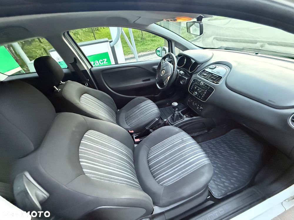 Fiat Punto 1.4 Easy S&S - 19
