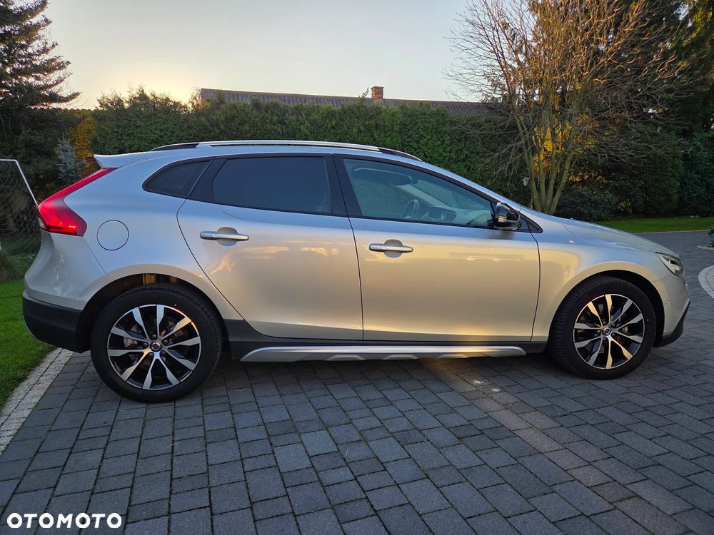 Volvo V40 D3 Geartronic - 10