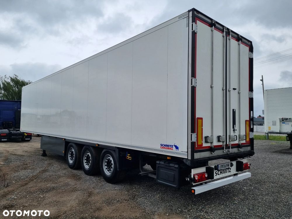 Schmitz Cargobull SKO - 13