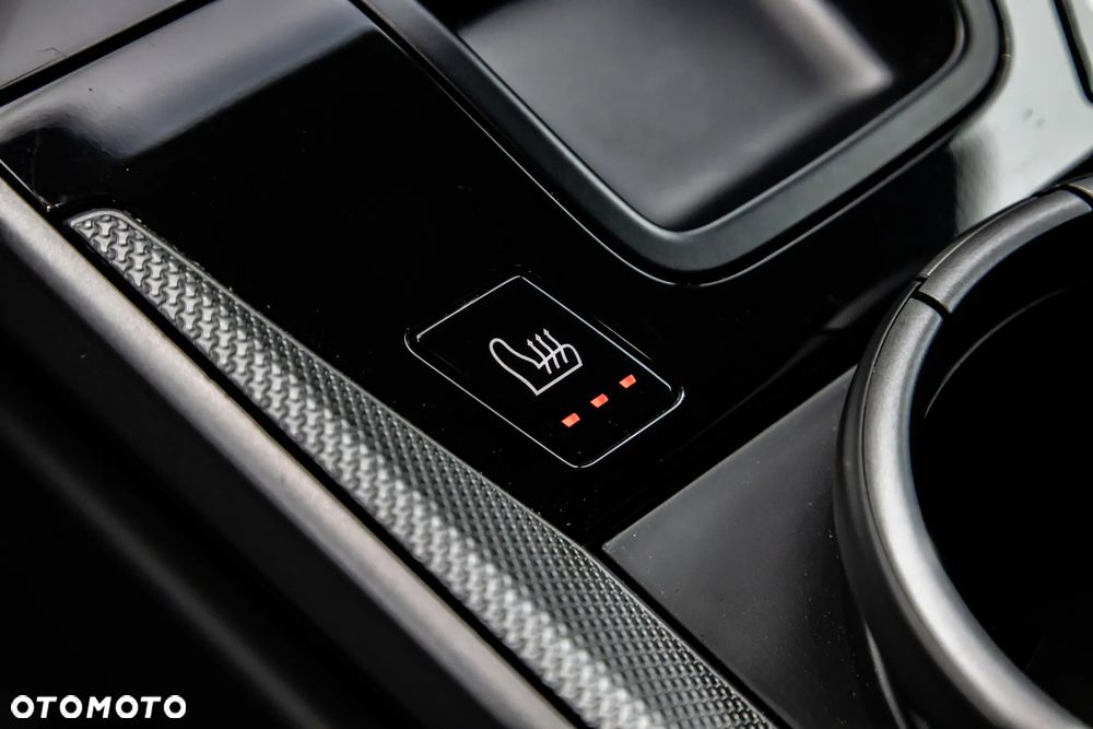 Porsche 911 Carrera 4 PDK - 27