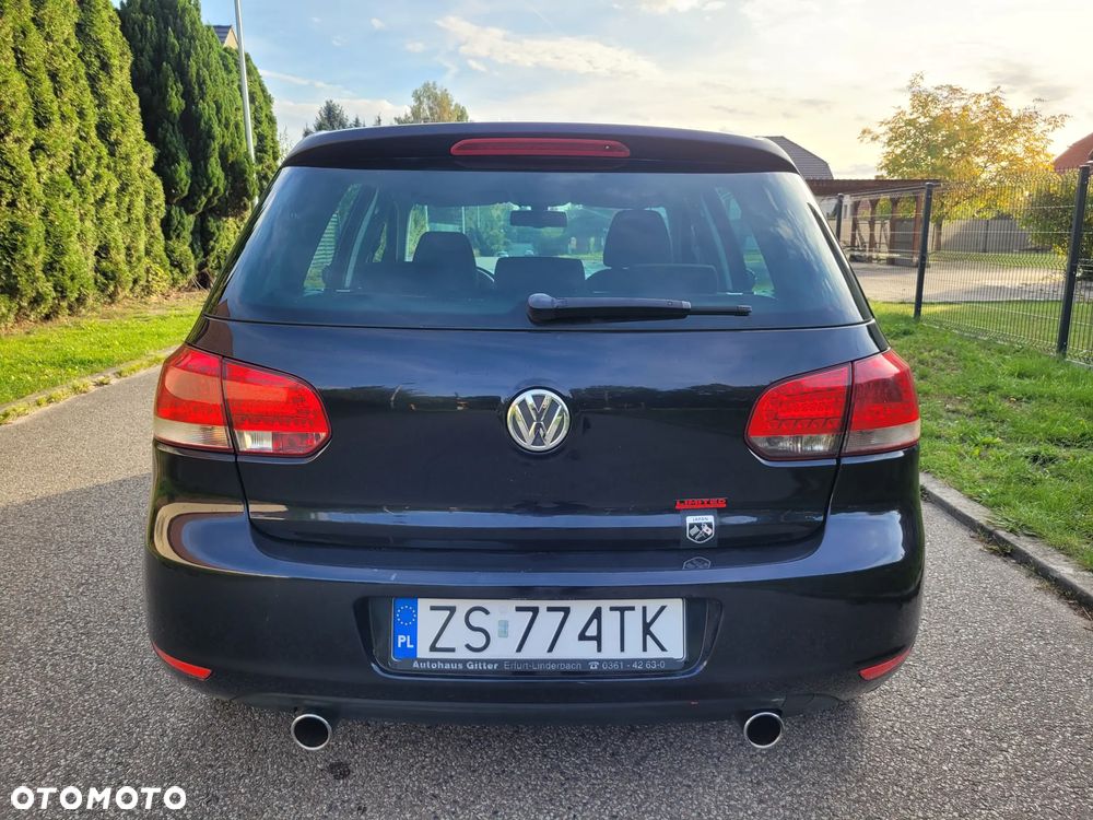 Volkswagen Golf - 18