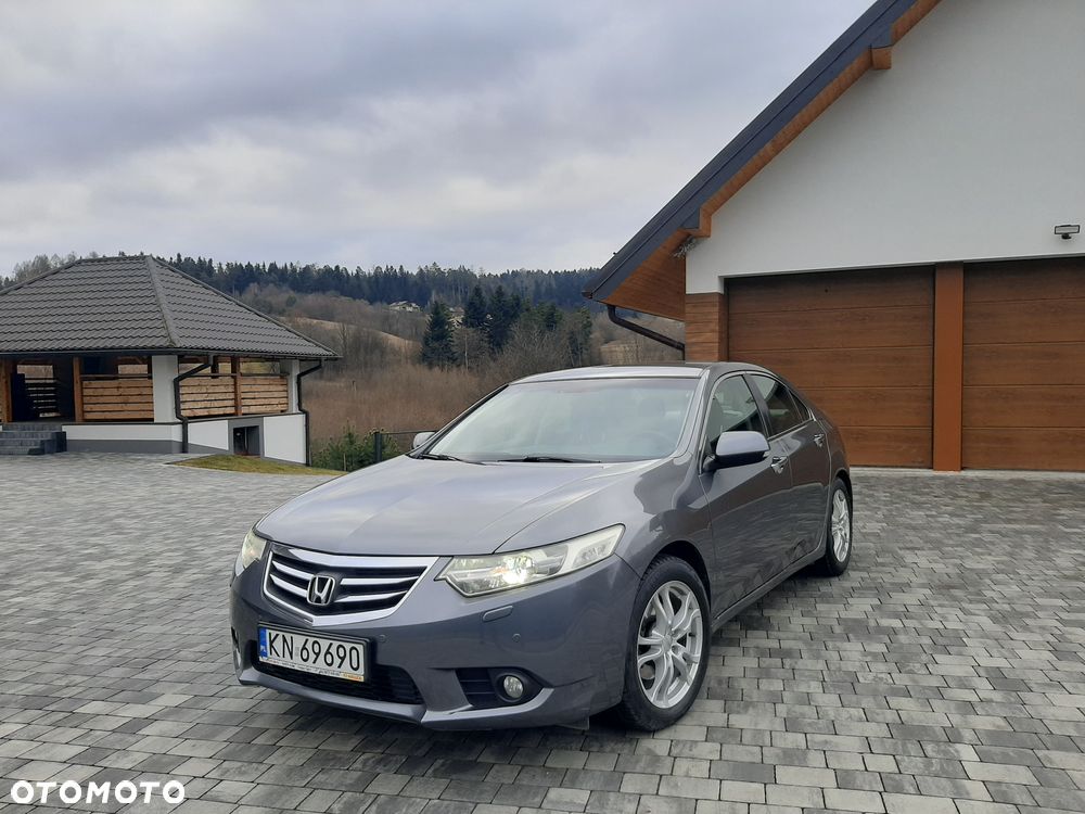 Honda Accord 2.0 Lifestyle - 1