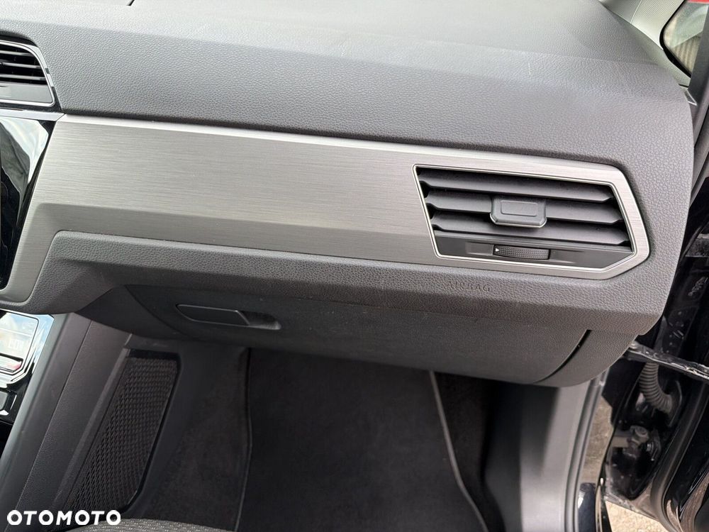 Volkswagen Touran 2.0 TDI BMT Comfortline DSG - 34