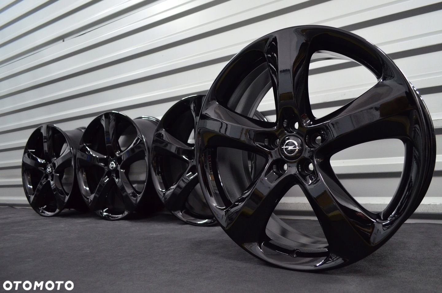 Felgi 5x105 R19 OPEL ASTRA IV MOKKA Chevrolet CRUZE Trax - 1