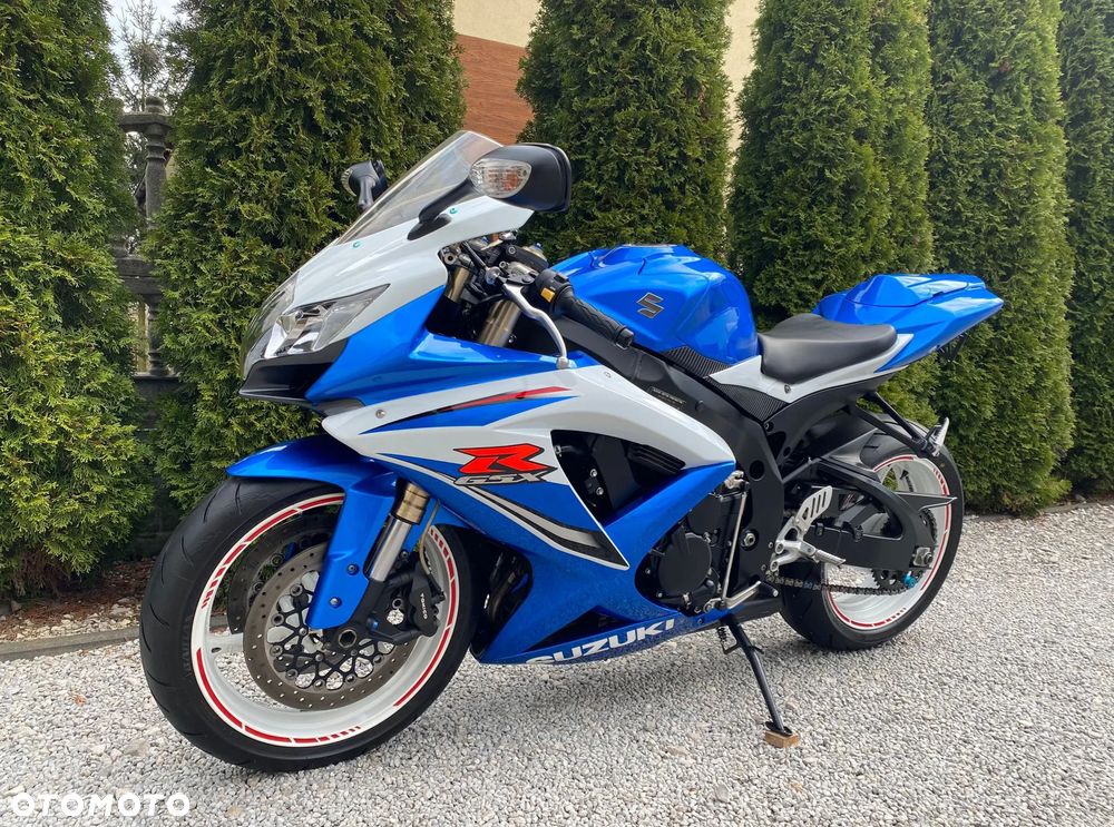 Suzuki GSX-R - 33