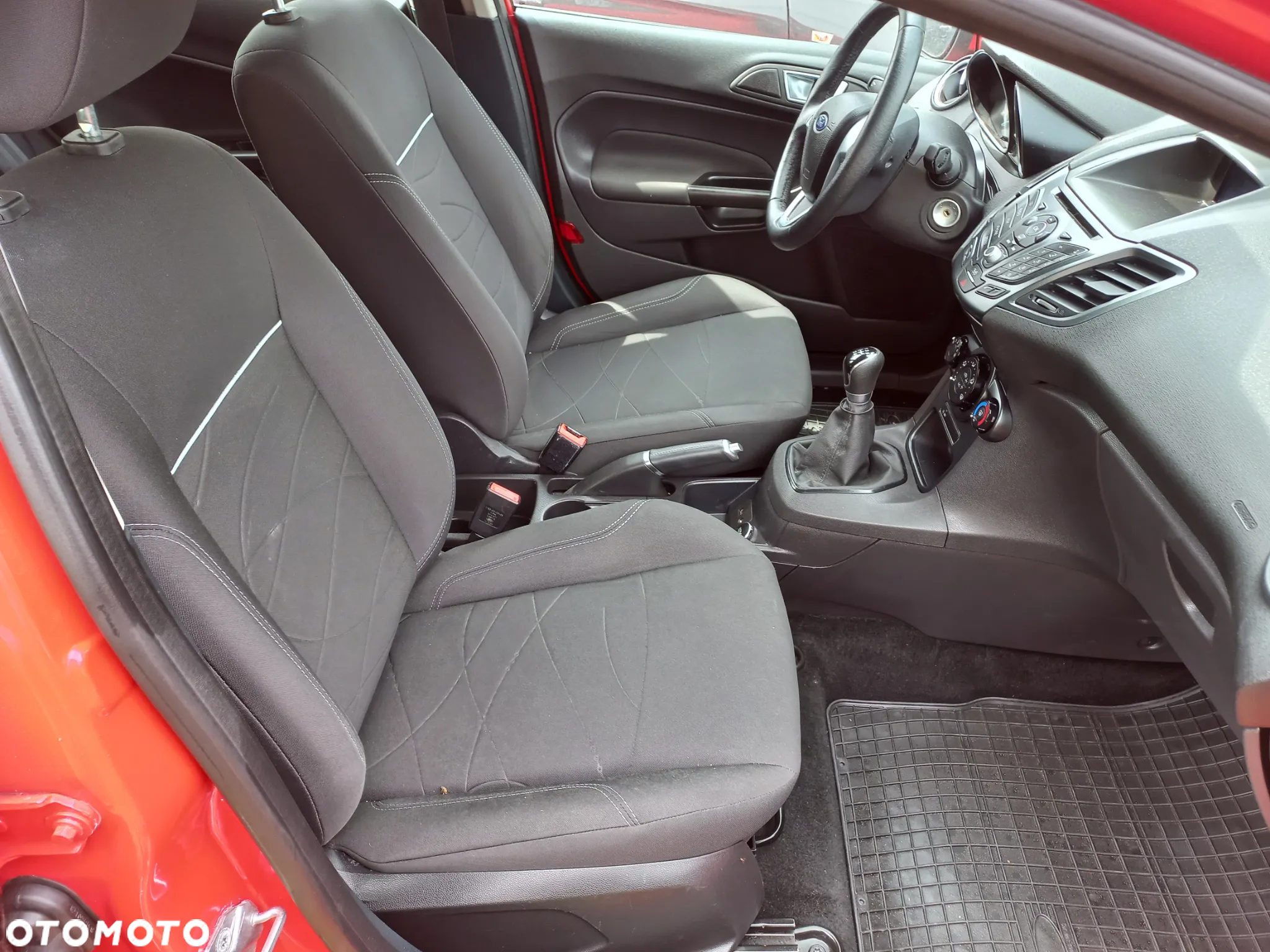 Ford Fiesta - 17