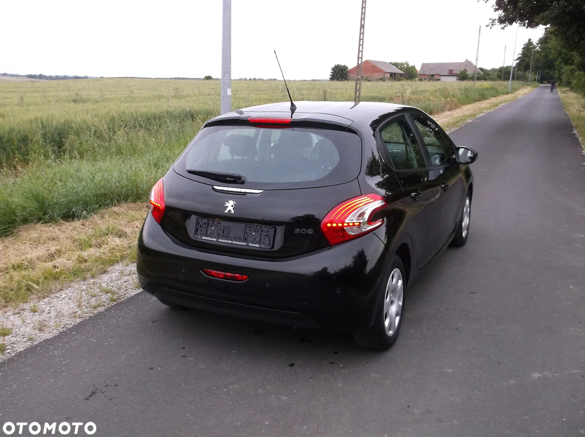 Peugeot 208 1.2 PureTech Allure - 31