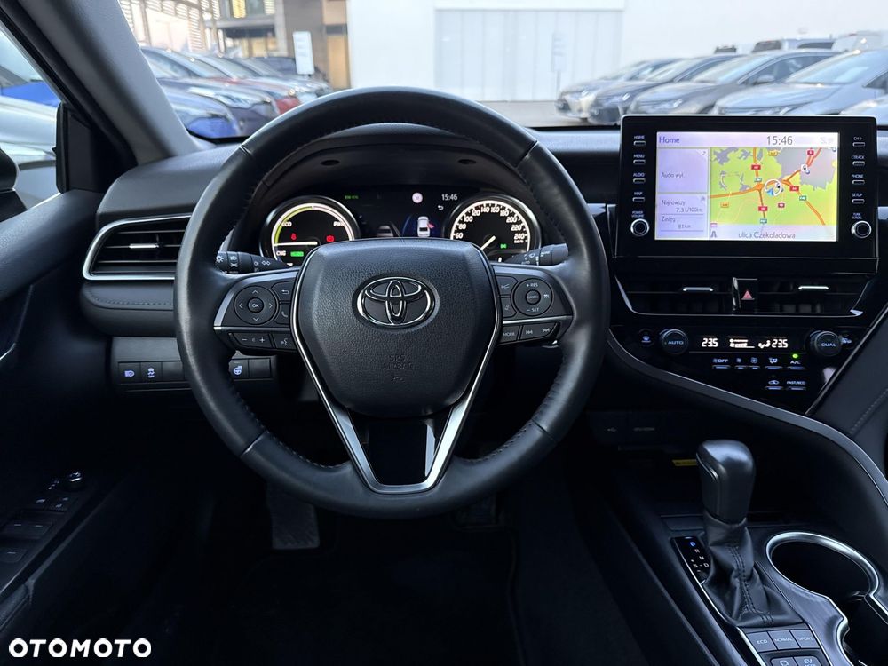 Toyota Camry 2.5 Hybrid Executive CVT - 12
